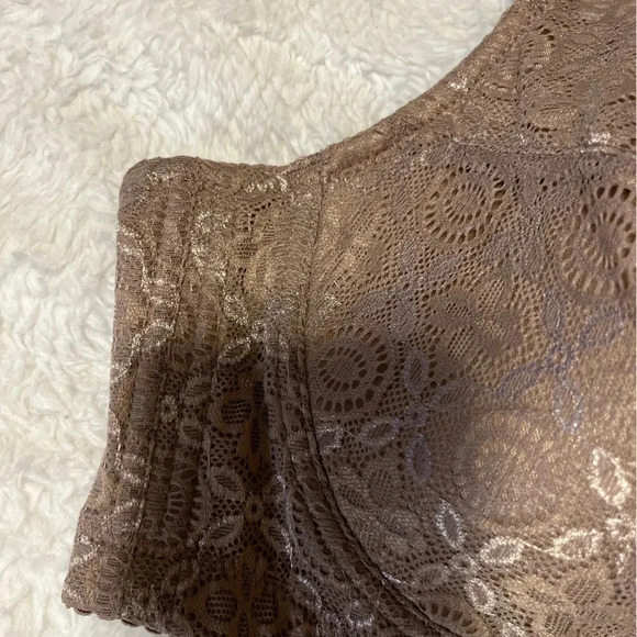 Full figure sexy lace bra with jewel emblem design size 95E (42DD) color: Cocoa - Picture 14 of 17